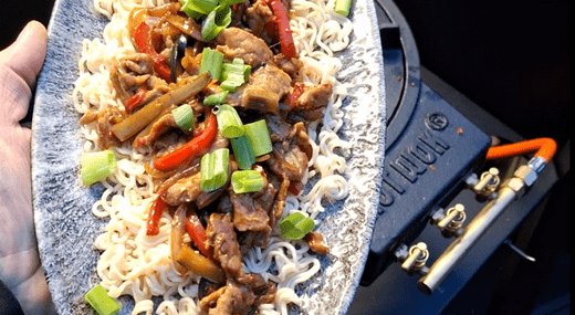 Spicy Pork Tenderloin with Noodles - HOT WOK